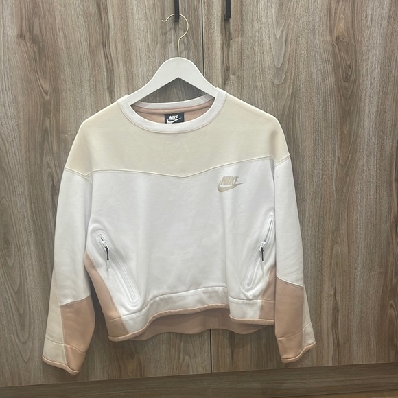 Nike Sweatshirt, colour block. Size s - Picture 1 of 2